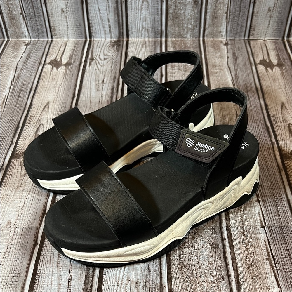 Justice Sport Black & White Sporty & Athletic Platform Sandals Girls Size 3